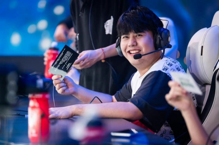 队友三分命 队友三分命